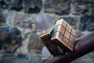 Szecesszios seta Ungvaron- Kolodko Mihaly miniszobrai- Rubik kocka